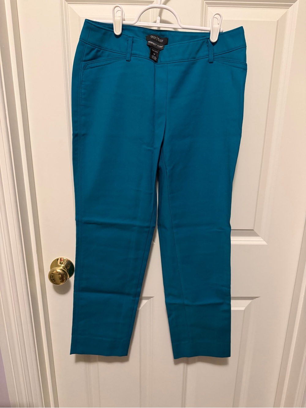 White House Black Market Teal Cropped Slim Ankle Pants with side zipper